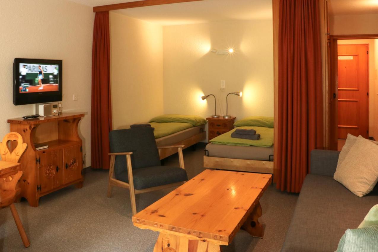 Chesa Dominium Apartment Berguen Luaran gambar