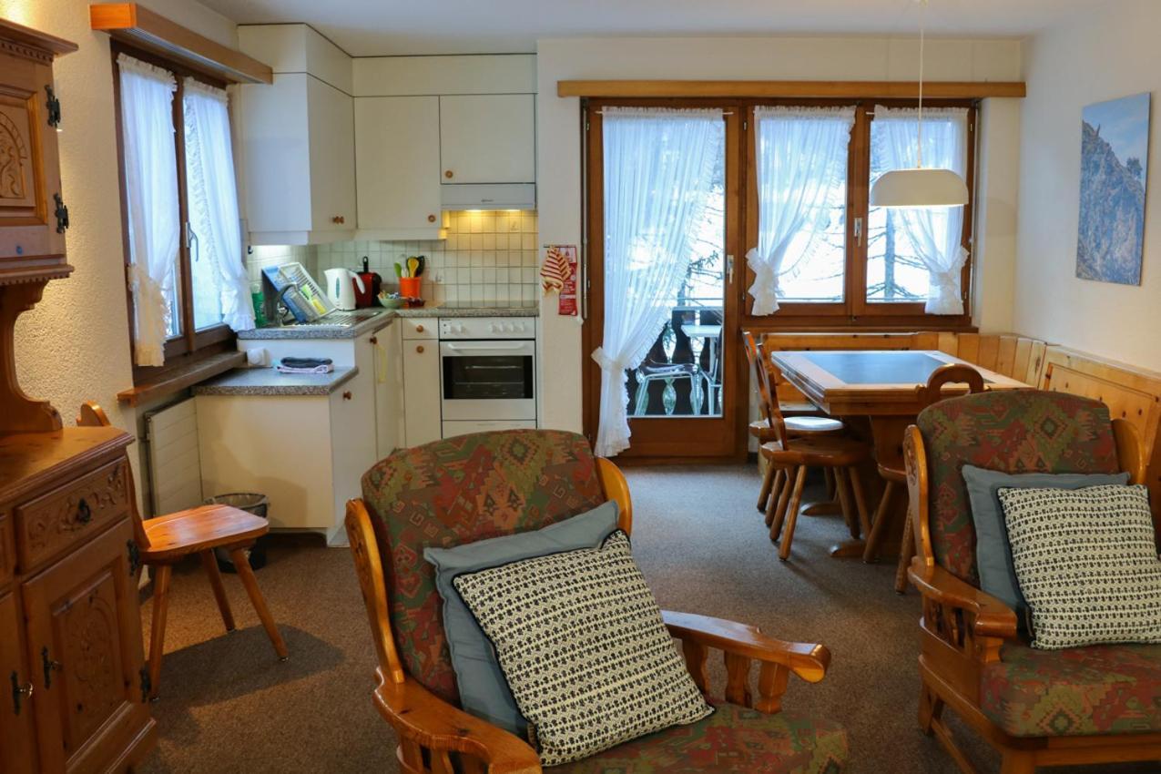 Chesa Dominium Apartment Berguen Luaran gambar