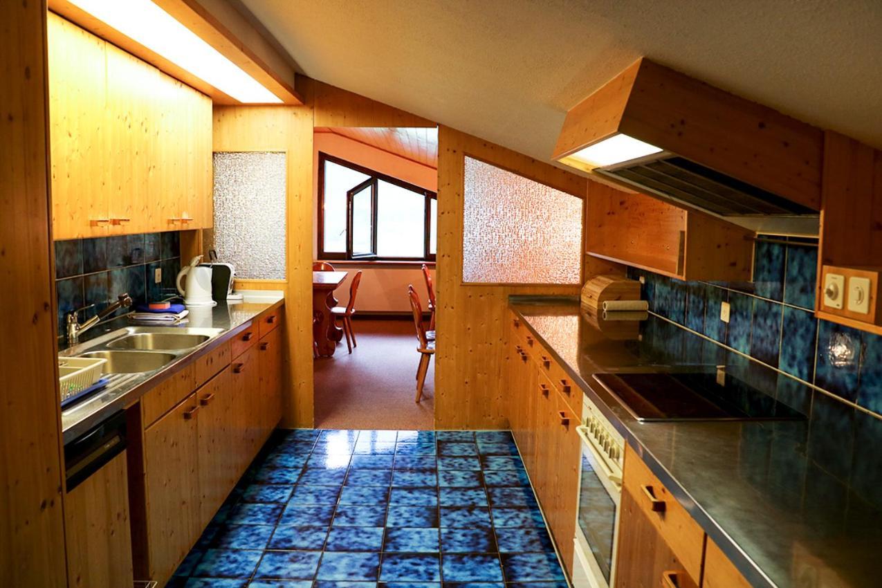 Chesa Dominium Apartment Berguen Luaran gambar